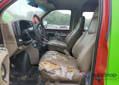 2001 Chevrolet Express G2500 from USA, damaged, VIN 1GCFG25M311245058